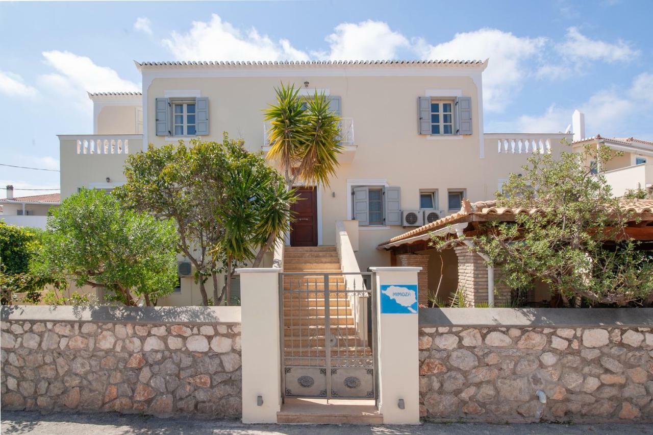 Mimoza Hotel Spetses Town Bagian luar foto