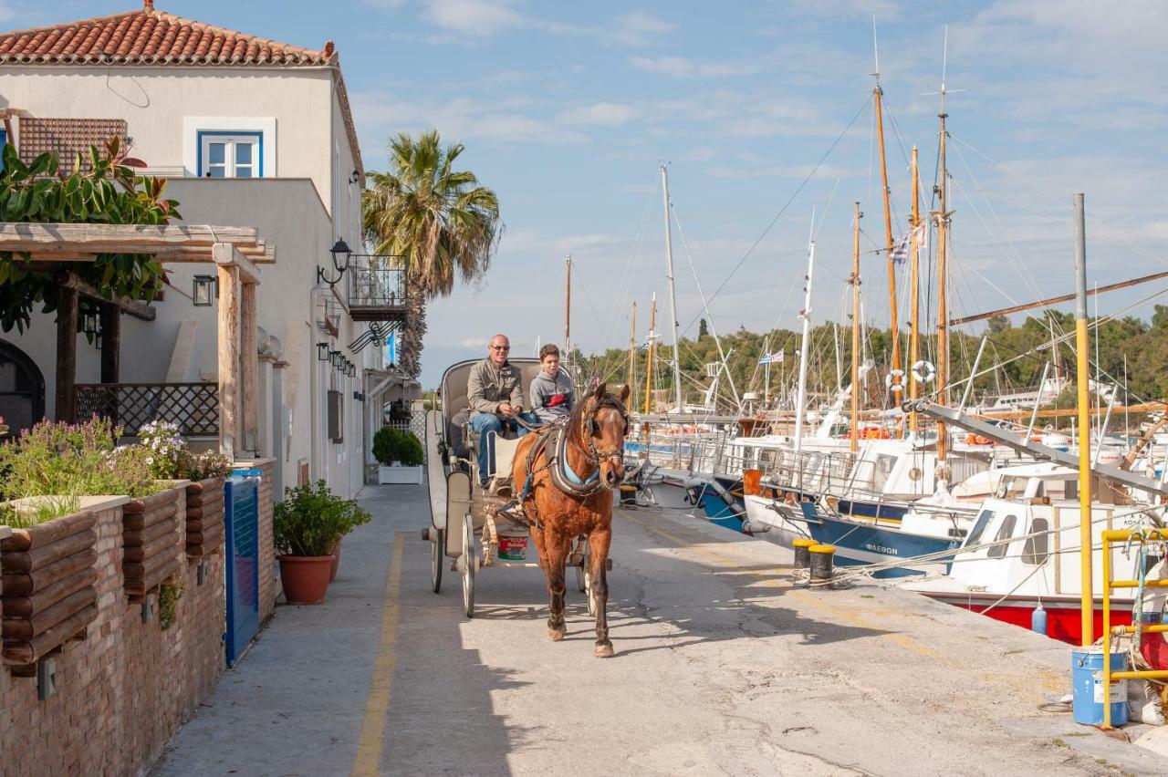 Mimoza Hotel Spetses Town Bagian luar foto